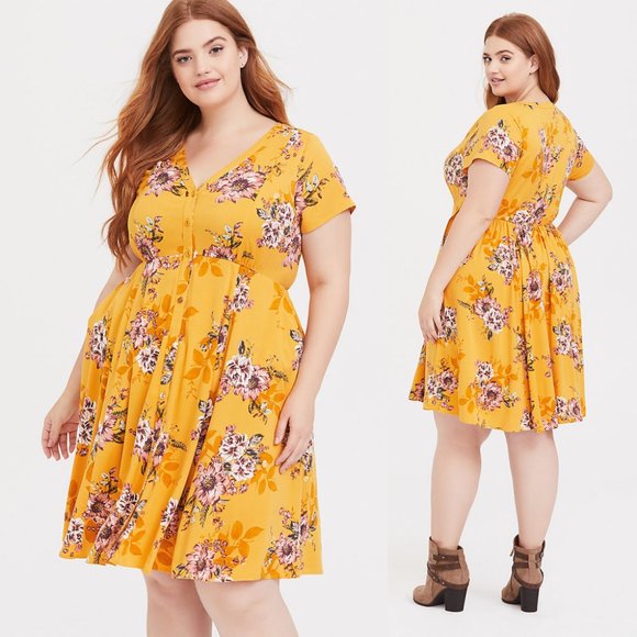 torrid Dresses & Skirts - Torrid 3 Mustard Yellow Button Front Shirt Dress